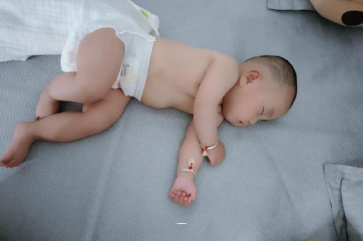 武安没满月的宝宝